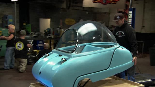 S04:E19 - Peel Trident Micro Car