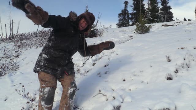 S09:E10 - Winter's Grasp