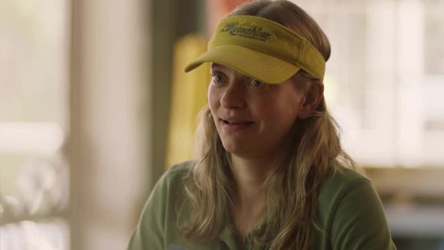 S02:E02 - Moose Knuckle & the Golden Clam