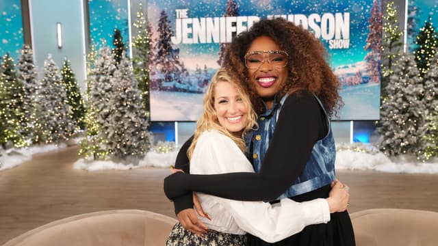 S04:E68 - Beth Behrs, DWTS Tour Dancers