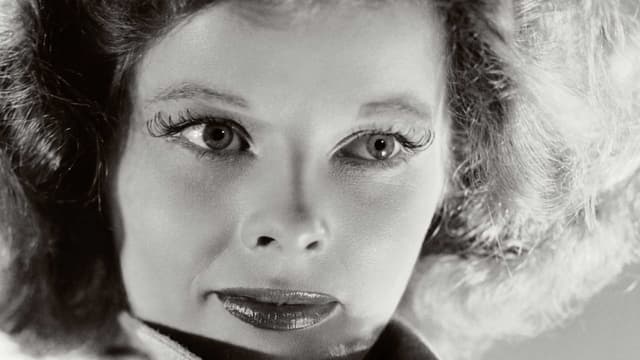 S01:E08 - Katharine Hepburn