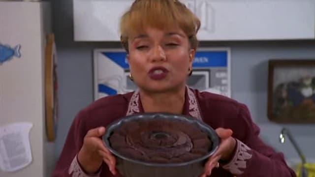 S01:E02 - Bundt Friday