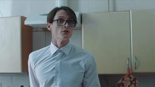 S01:E01 - To Love to Death