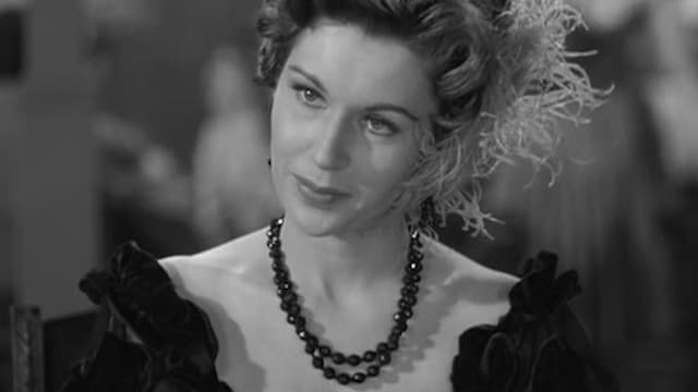 S01:E22 - Competition