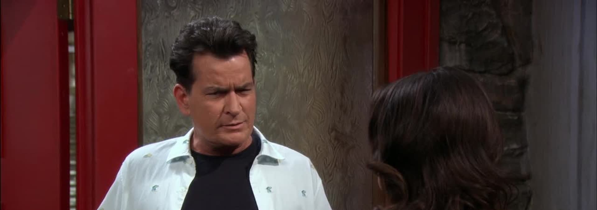 Watch Anger Management S04:E20 - Charlie Tests His Will Power - Free TV ...