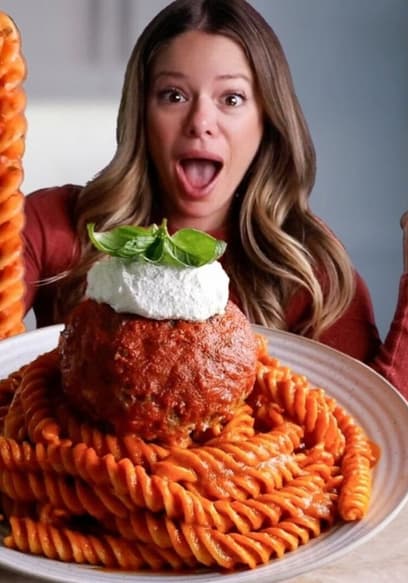 S01:E10 - I Made a GIANT 3-Pound Spaghetti and Meatball! poster