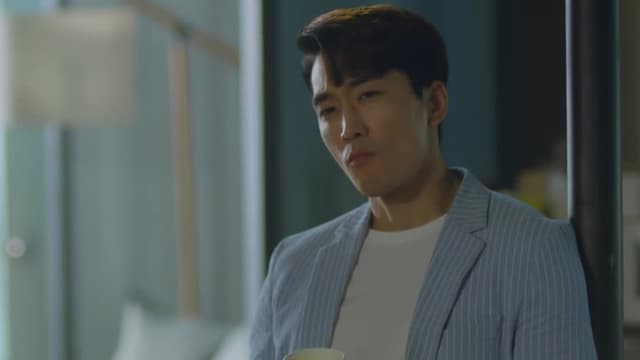 S01:E10 - Episode 10