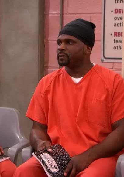 S03:E10 - Charlie and the Prison Riot poster