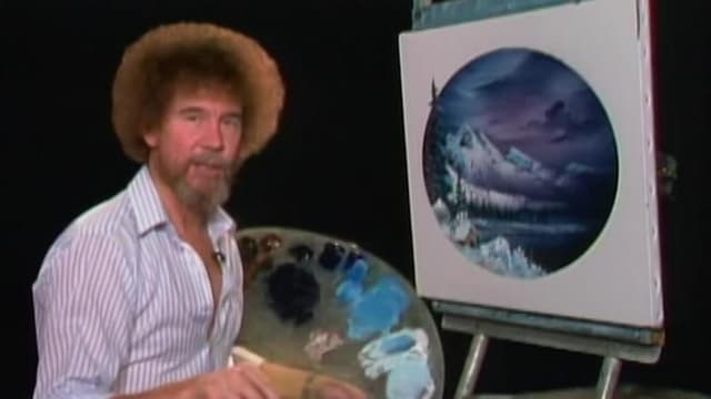 T15:C05 - S15:E05 - Hidden Winter Moon Oval