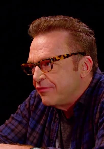 S03:E20 - Tom Arnold Melts Down While Eating Spicy Wings poster