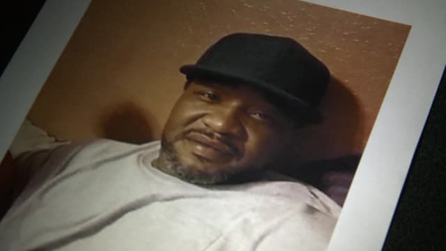 S01:E09 - Wrong Place Wrong Time