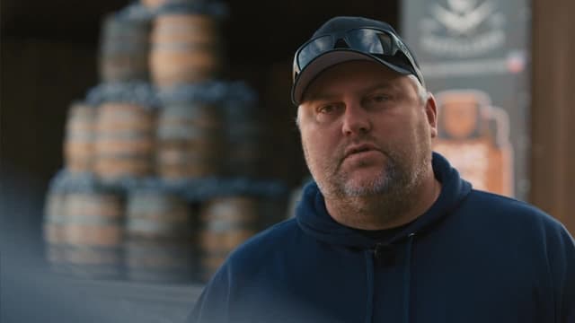 S01:E06 - Fast Times & Moonshine