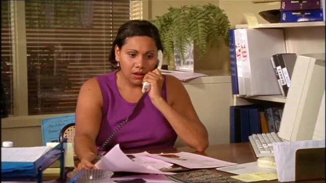 S01:E08 - What Am I?