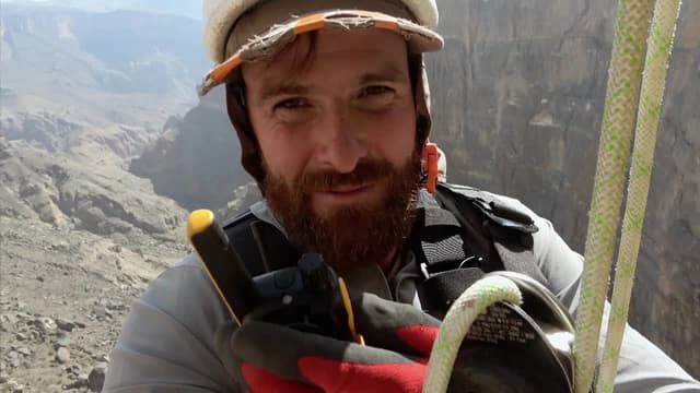 S01:E01 - Forgotten Fortress