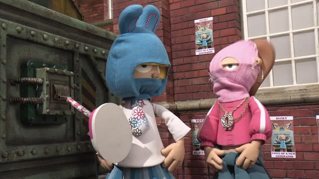 S01:E12 - Becky vs. Bocky