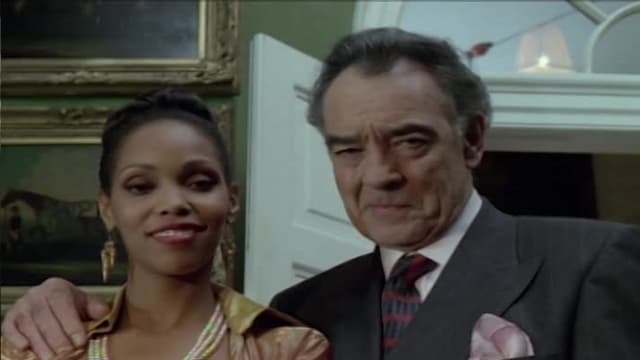 S07:E12 - Ear Today... Gone Tomorrow