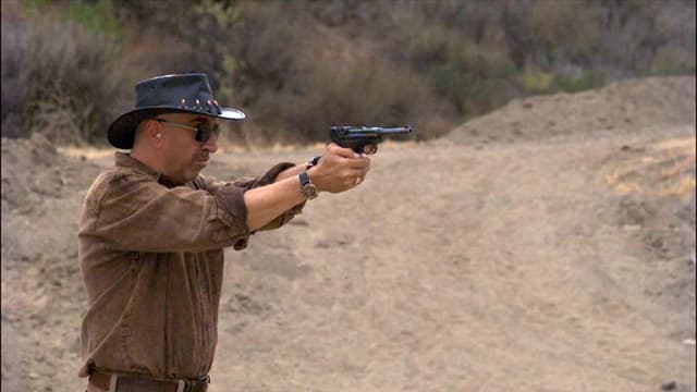 S02:E04 - Spec Ops Pistols