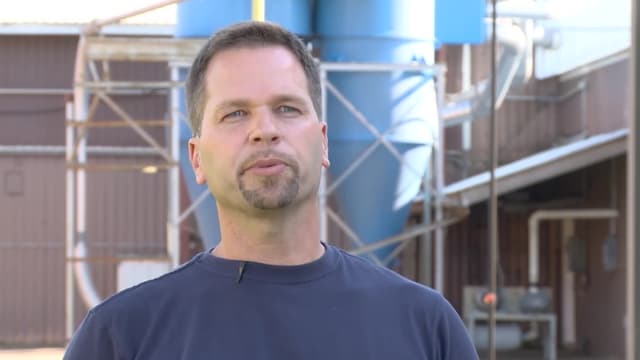 S01:E10 - The Return of the Prairie Chicken