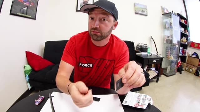 S03:E04 - Ultimate Tech Deck Hack / the Truth About Walmart Pro Fingerboards