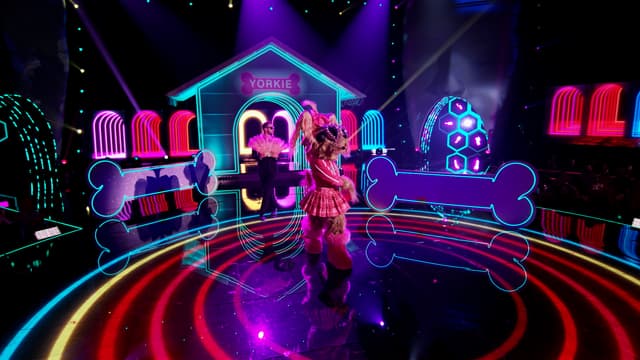 S13:E07 - Group C Premiere: Carnival Night