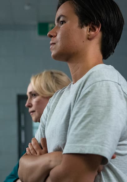 Watch Wentworth S08:E05 - Fallout - Free TV Shows | Tubi