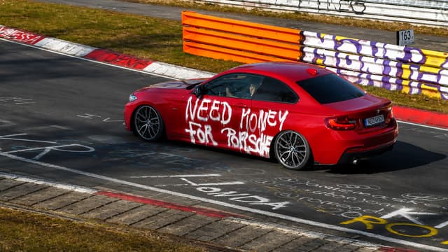 S01:E03 - Nürburgring Pre-Season Chaos: Fast Laps & Close Calls