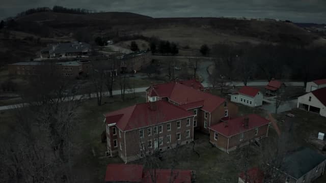 S03:E05 - Greene County Almshouse