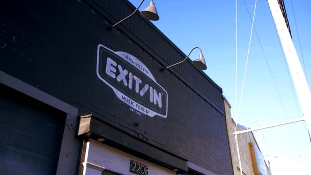 S01:E06 - Exit/In