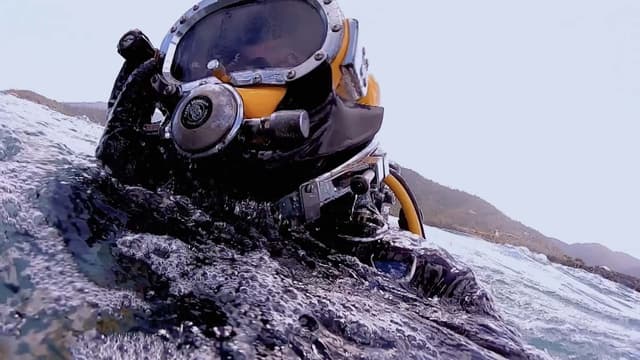 T01:C06 - S01:E06 - Demolition Divers