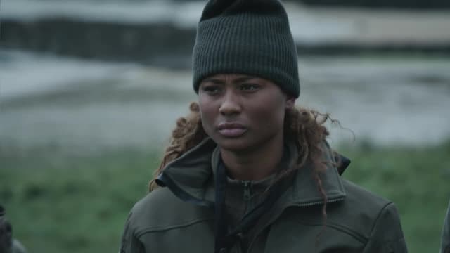 S03:E09 - On the Run