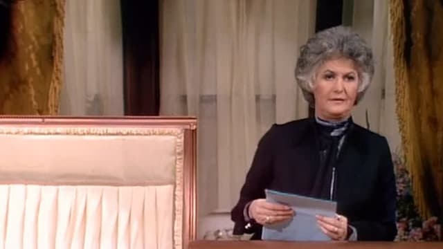 S06:E621 - Maude's Big Move (Pt. 2)