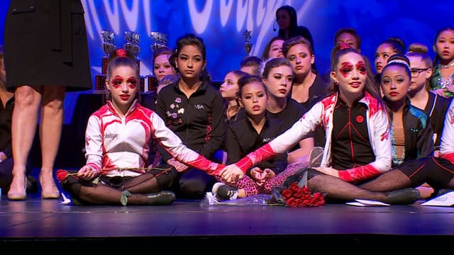S05:E38 - Throwback Tuesday: Maddie and Melissa