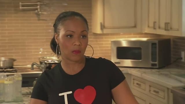 S02:E09 - Fight of a Lifetime