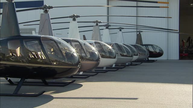 S15:E15 - Helicopters