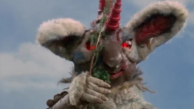 S01:E22 - Wrath of the Monster With Cub!