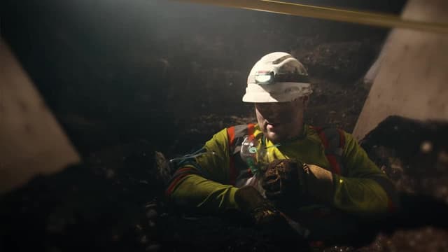 S01:E09 - Trench Rescue