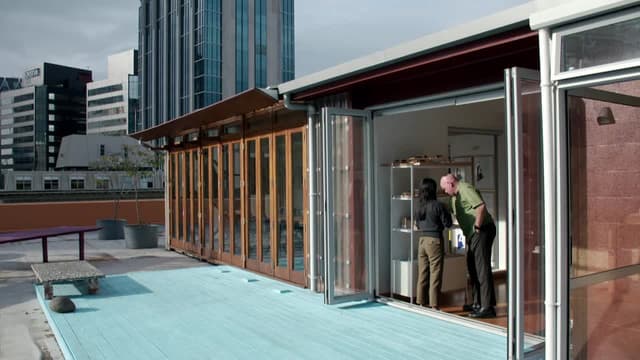 S01:E06 - Michael O’Sullivan