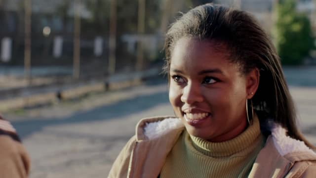 S06:E01 - Ruled by Love