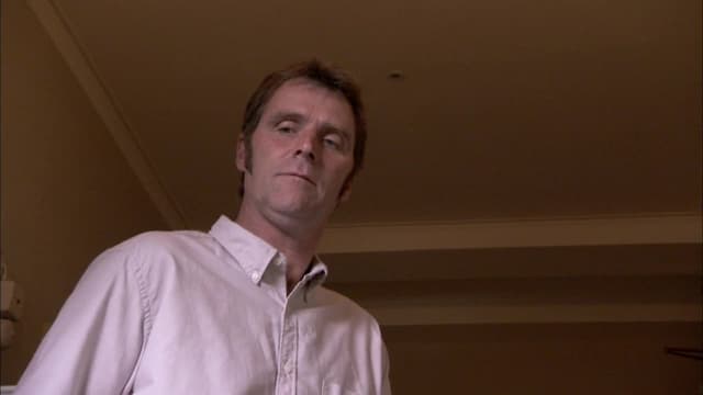 S01:E02 - Rich Pickings