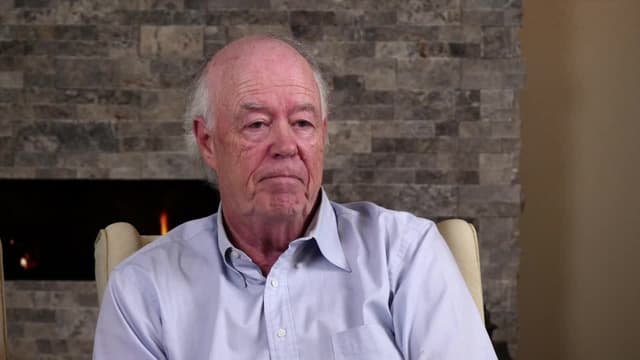 S01:E07 - Murder at the Mall