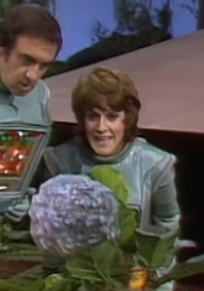 S01:E16 - Land of the Talking Plants poster