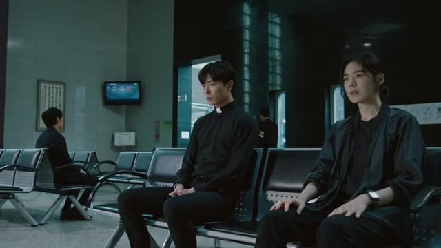 S01:E12 - Episode 12