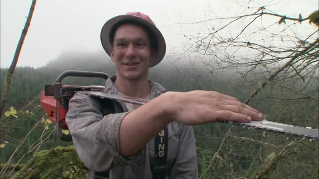 S02:E08 - One Weak Link