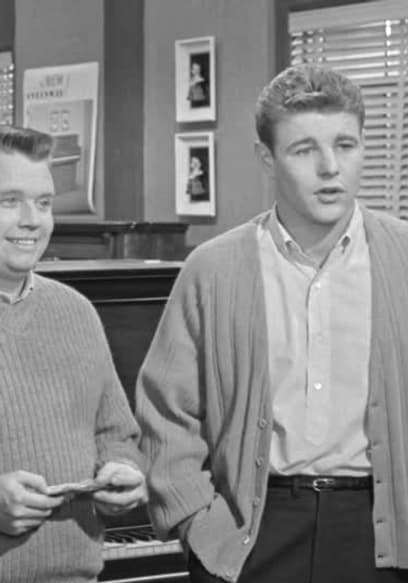 S09:E13 - A Piano for the Fraternity poster