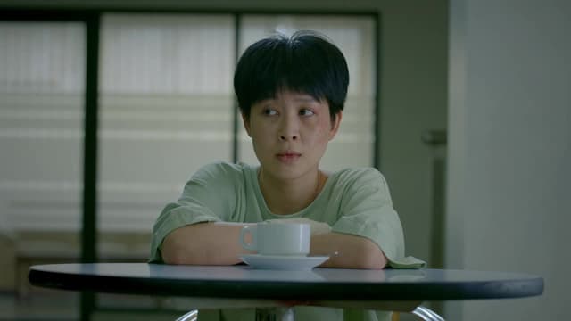 S01:E03 - The Hospital