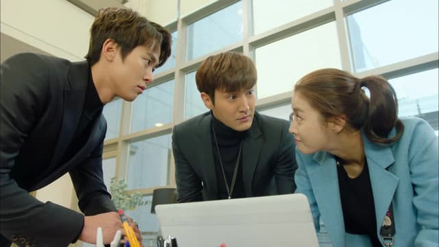 S01:E12 - Episode 12