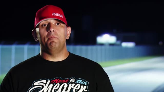 S05:E09 - 405 vs. Middle of 'Murica