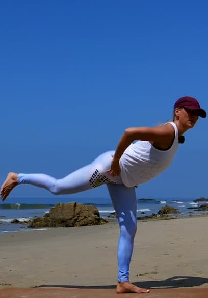 S01:E04 - 30 Min Bodyweight Workout With Cardio poster