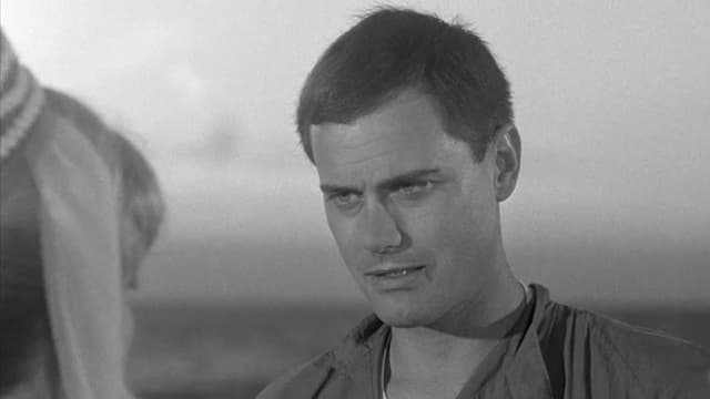 S01:E01 - The Lady in the Bottle