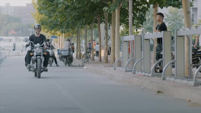 S01:E17 - Seventeen